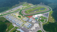 中签约32个严沉项目？